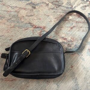 Black Leather Vintage Coach Camera Style Purse